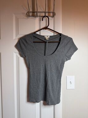 Bozzolo Gray Scoop Neck Short Sleeve Tee